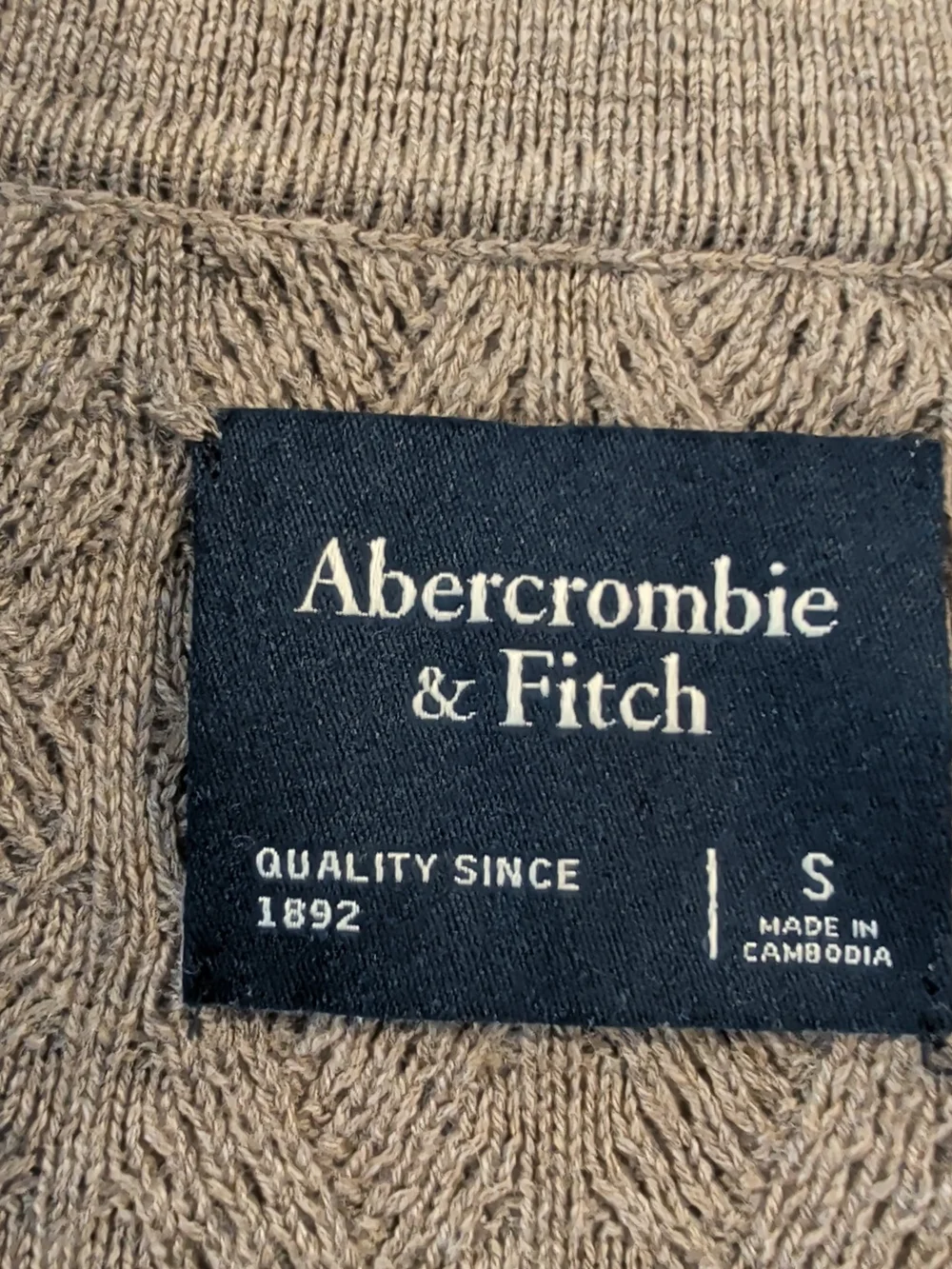 Abercrombie & Fitch Men's Taupe V-Neck Cable-Knit Polo Sweater